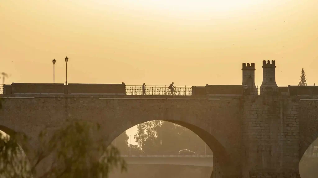 Reparación, mantenimiento e instalación de placas solares en Badajoz (fotovoltaicas y térmicas)
